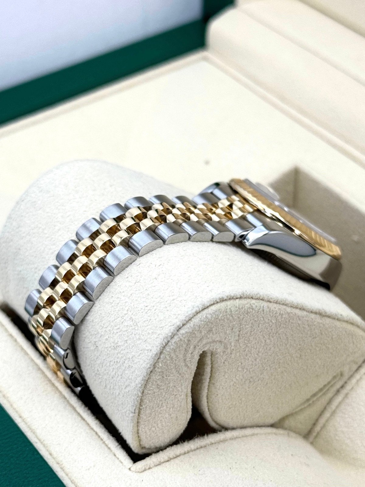 2017 Rolex Lady-Datejust 28mm 279173 Two-Tone Jubilee White Dial - Image 7
