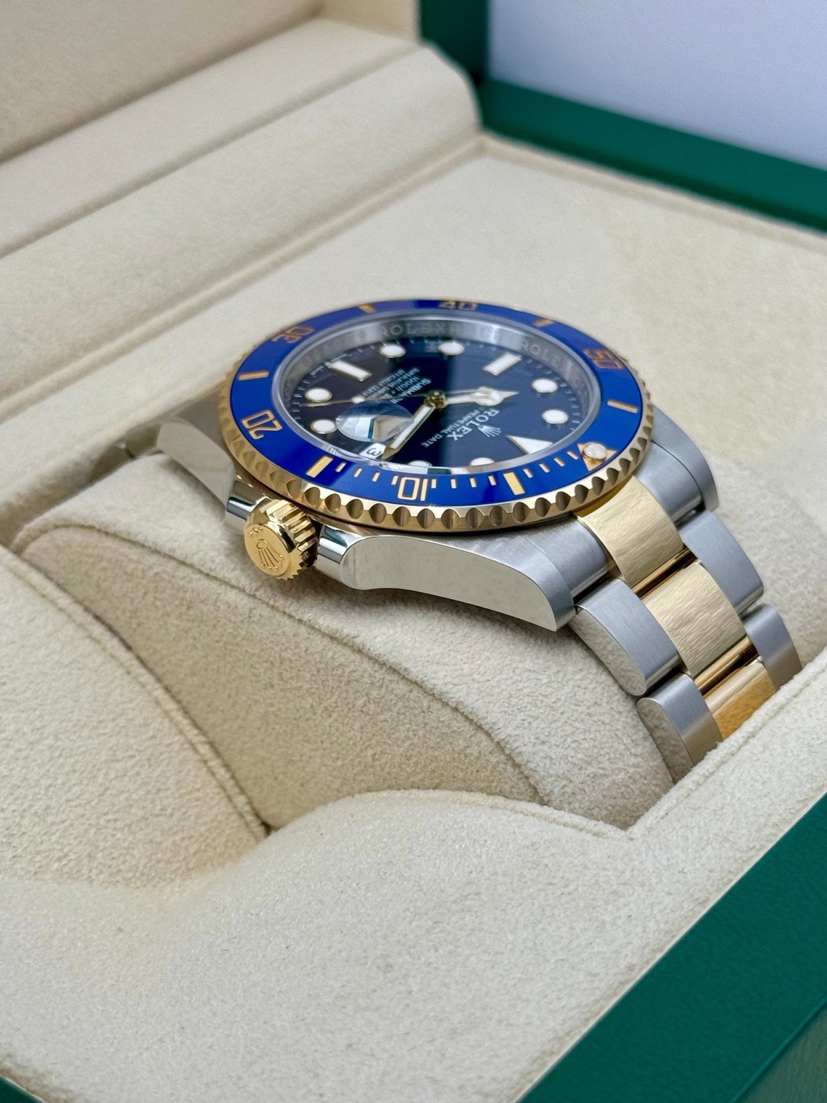 2024 Rolex Submariner “Bluesy” 41mm 126613LB Two-Tone Blue Dial (Unworn) - Image 8