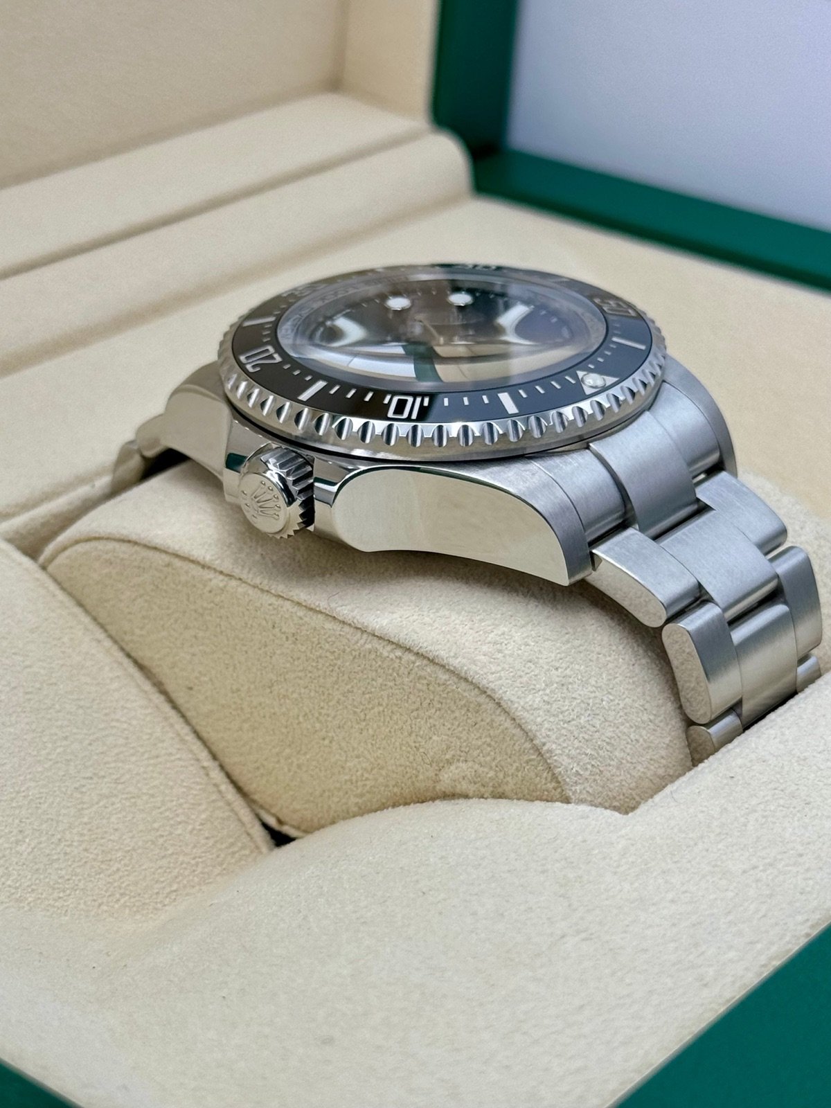 2022 Rolex Deepsea “James Cameron” 44mm 126660 Blue Dial - Image 8