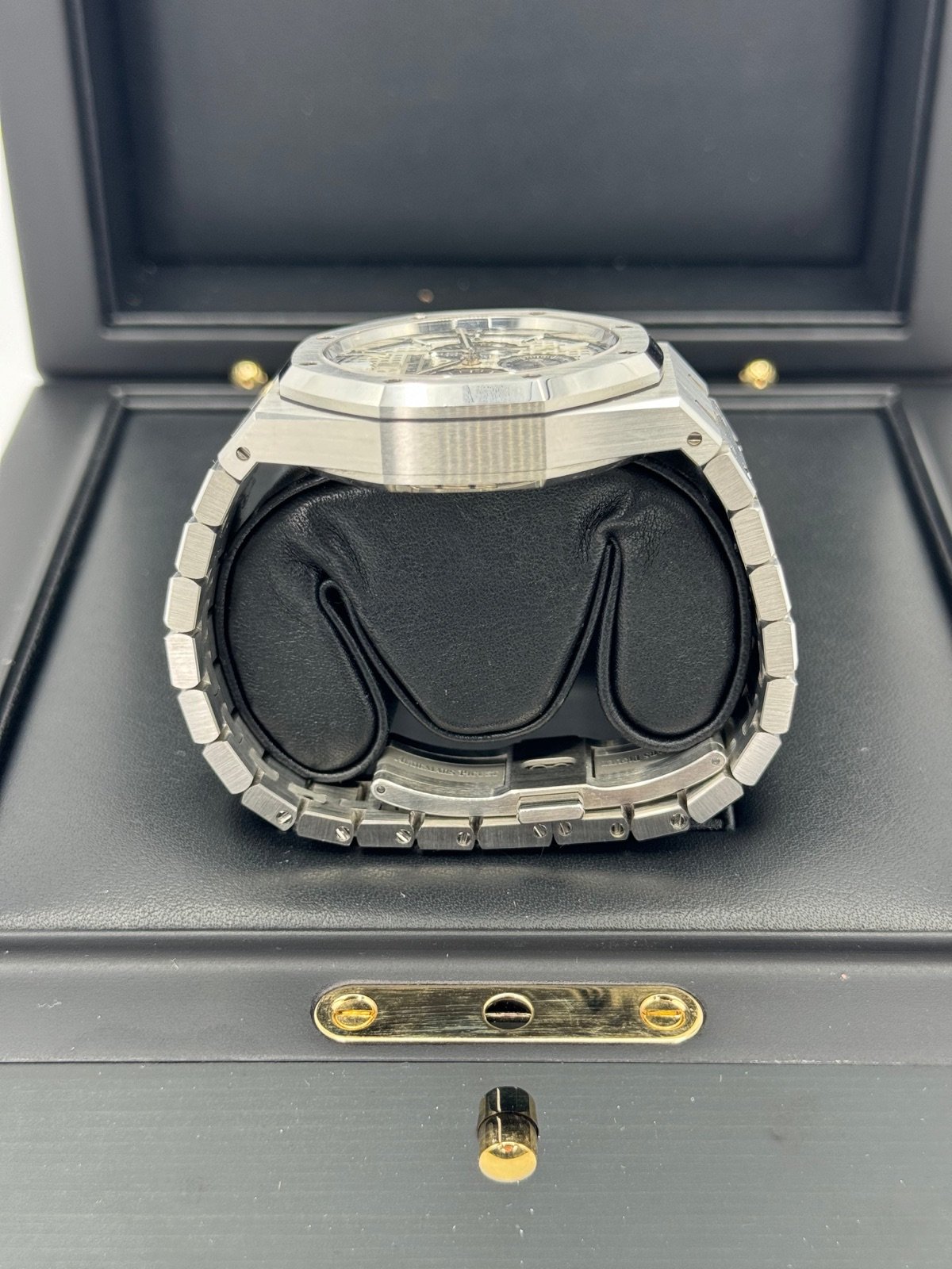 Audemars Piguet Royal Oak 41mm 26331ST Chronograph Panda - Image 10