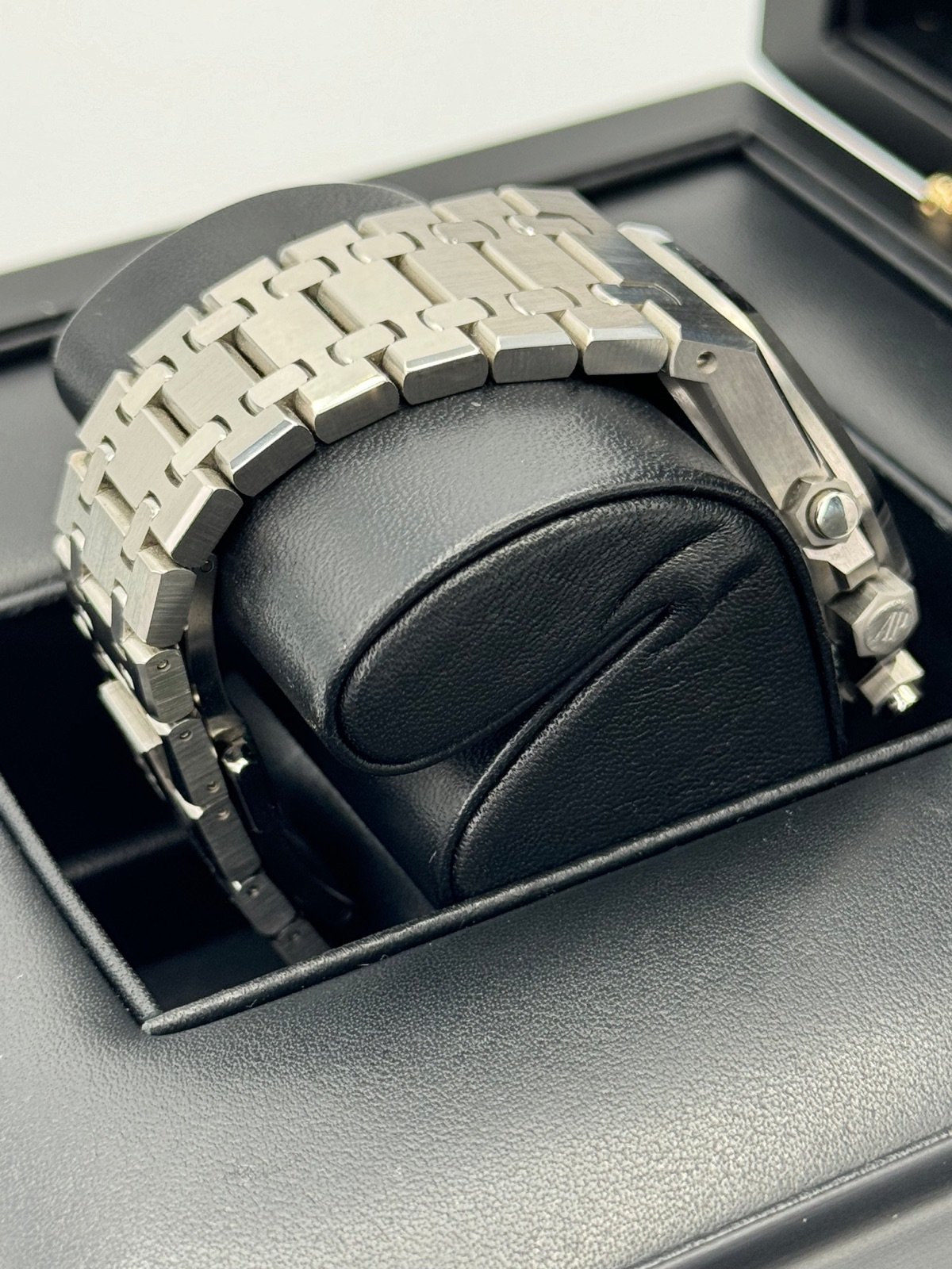 Audemars Piguet Royal Oak 41mm 26331ST Chronograph Panda - Image 5