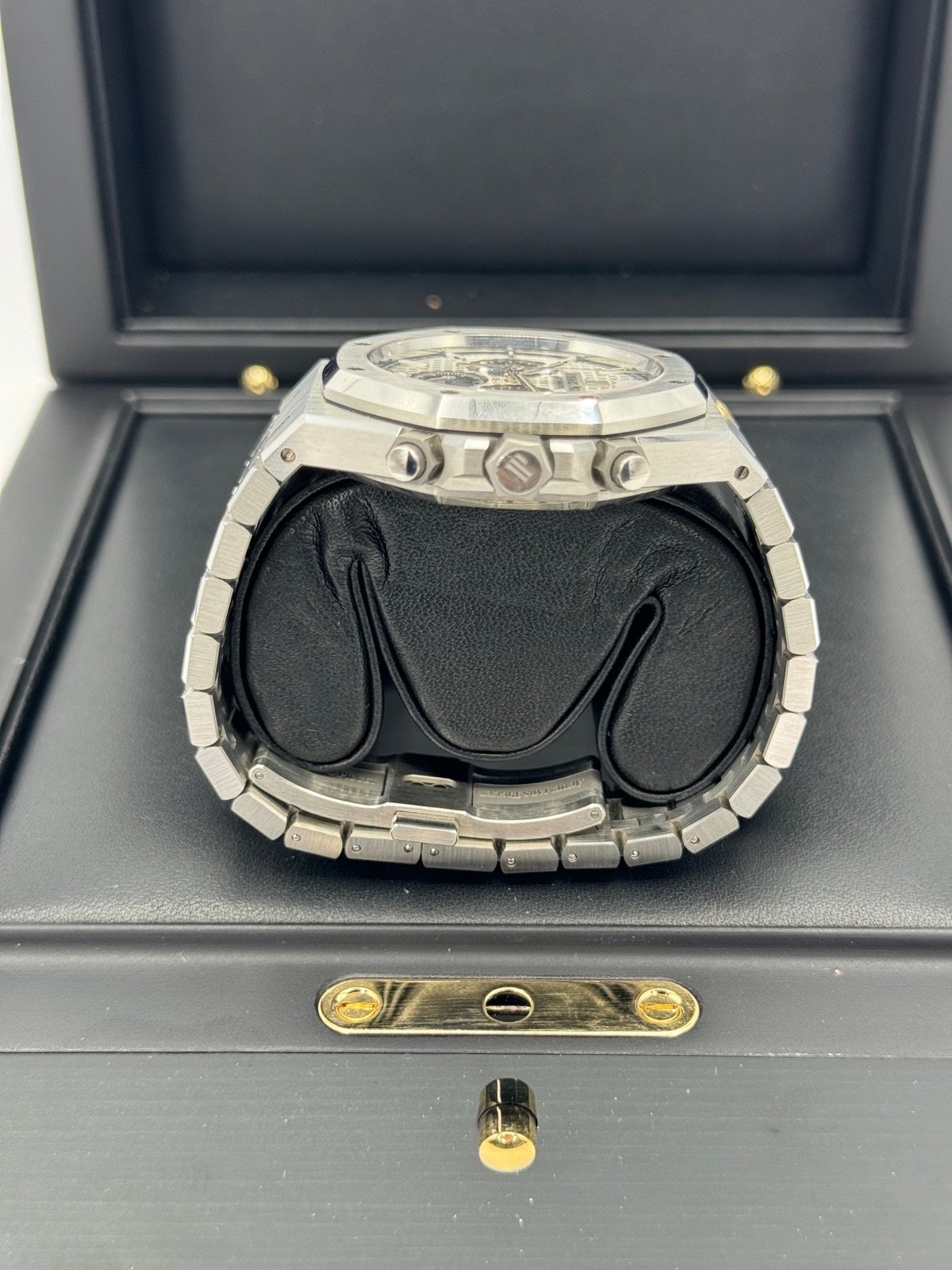 Audemars Piguet Royal Oak 41mm 26331ST Chronograph Panda - Image 9
