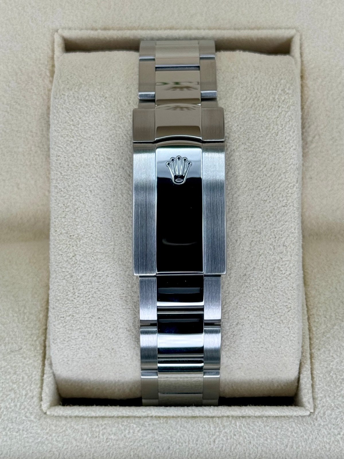 2023 Rolex Milgauss 40mm 116400GV Stainless Steel Blue Dial - Image 2