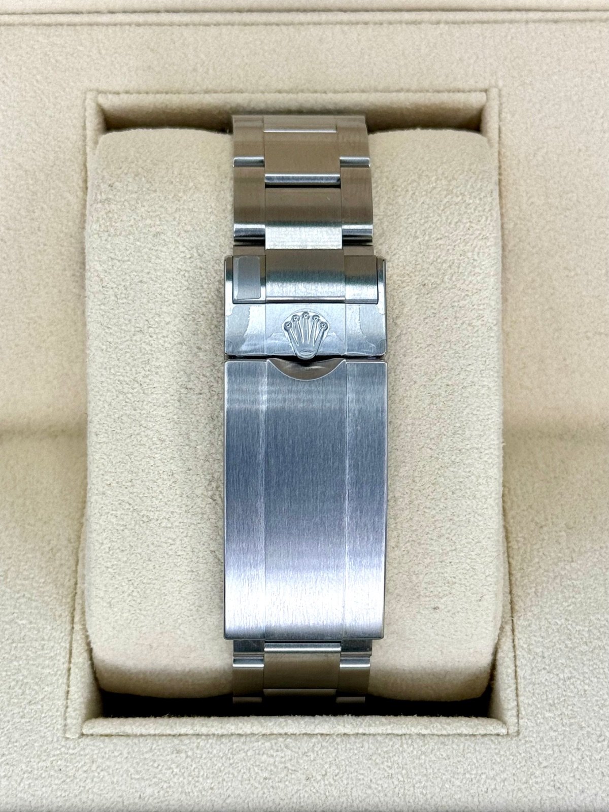 2023 Rolex Submariner 41mm 124060 Stainless Steel Black Dial (Unworn) - Image 2