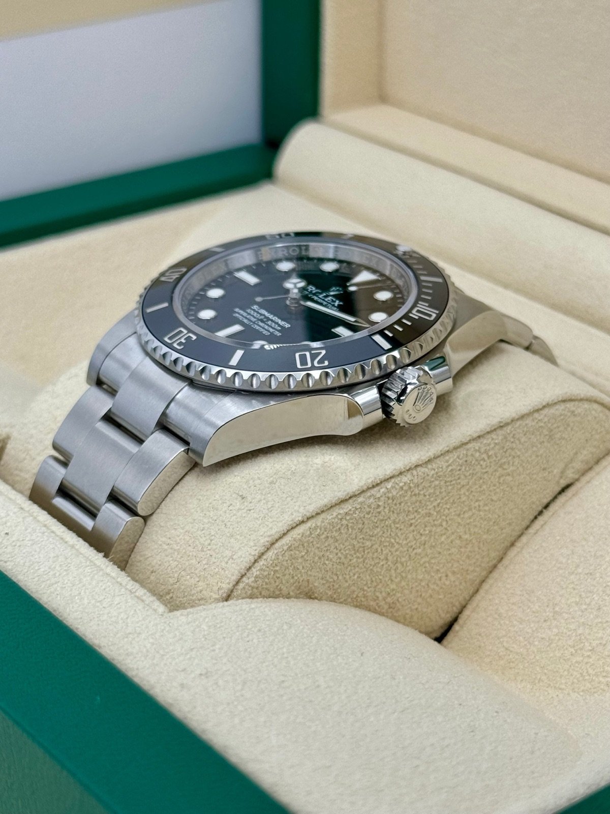 2023 Rolex Submariner 41mm 124060 Stainless Steel Black Dial (Unworn) - Image 5