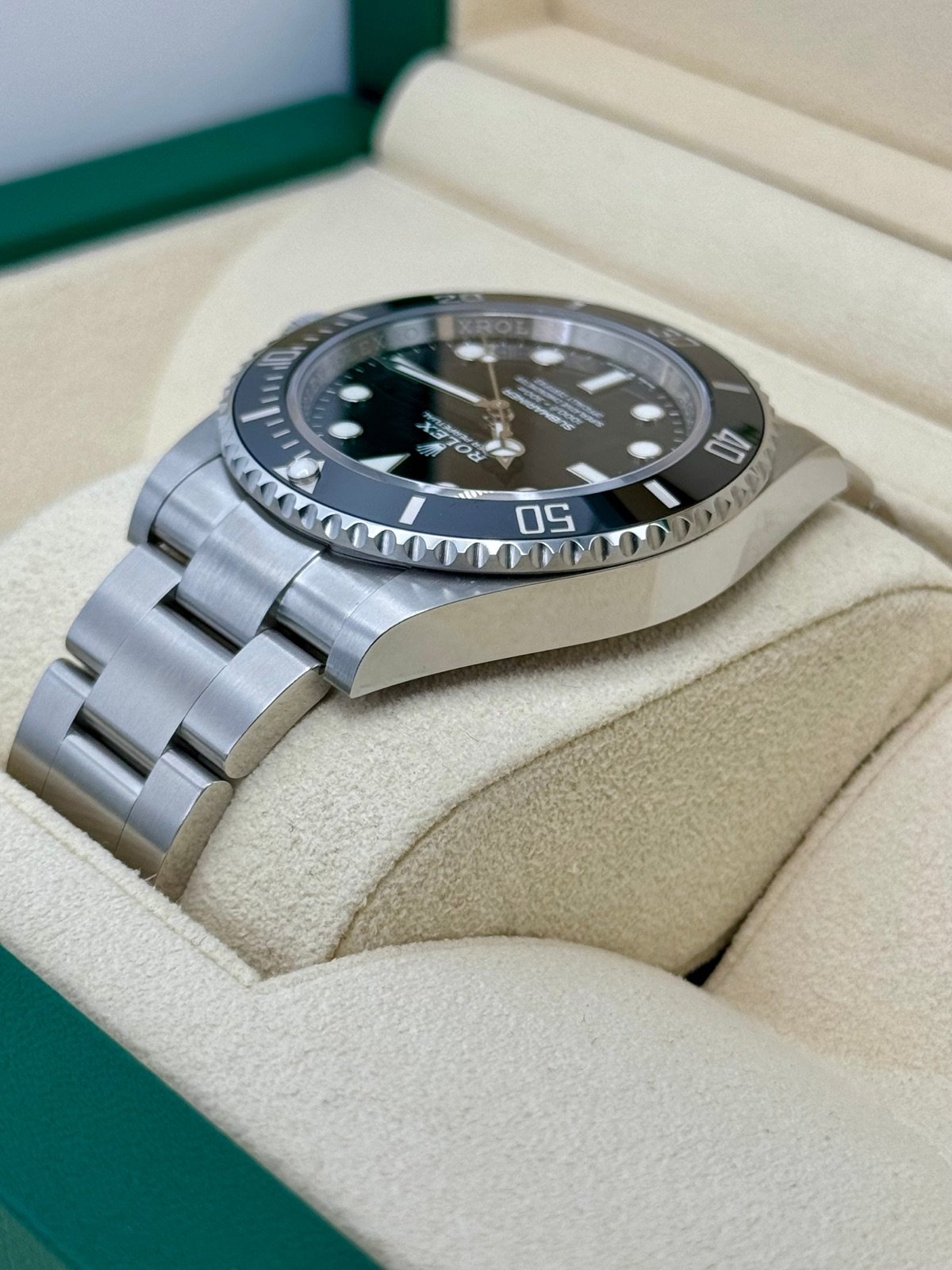 2023 Rolex Submariner 41mm 124060 Stainless Steel Black Dial (Unworn) - Image 7