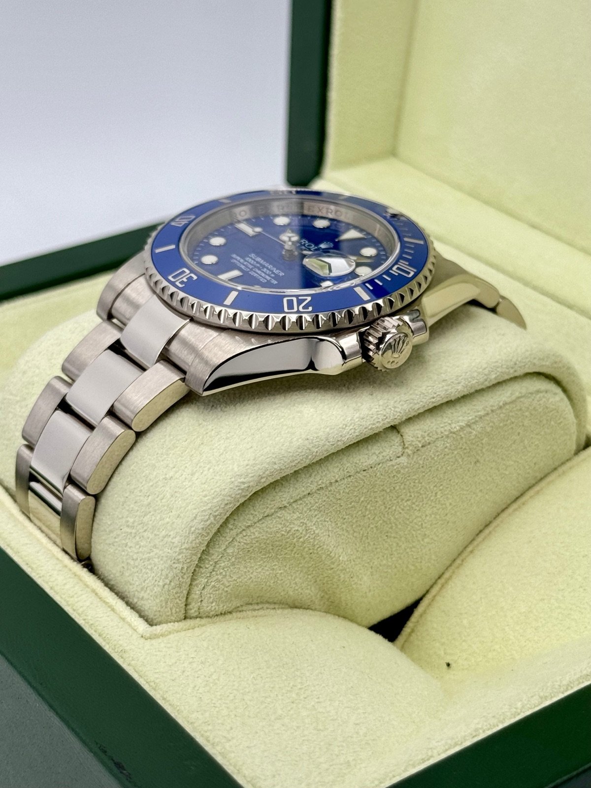 2013 Rolex Submariner “Smurf” 40mm 116619LB White Gold Blue Dial - Image 5