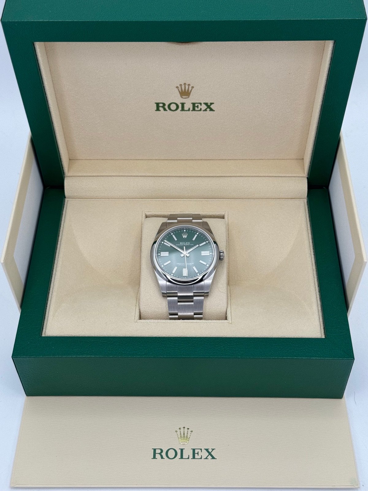 2023 Rolex Oyster Perpetual 41mm 124300 Green Dial (Unworn) - Image 11
