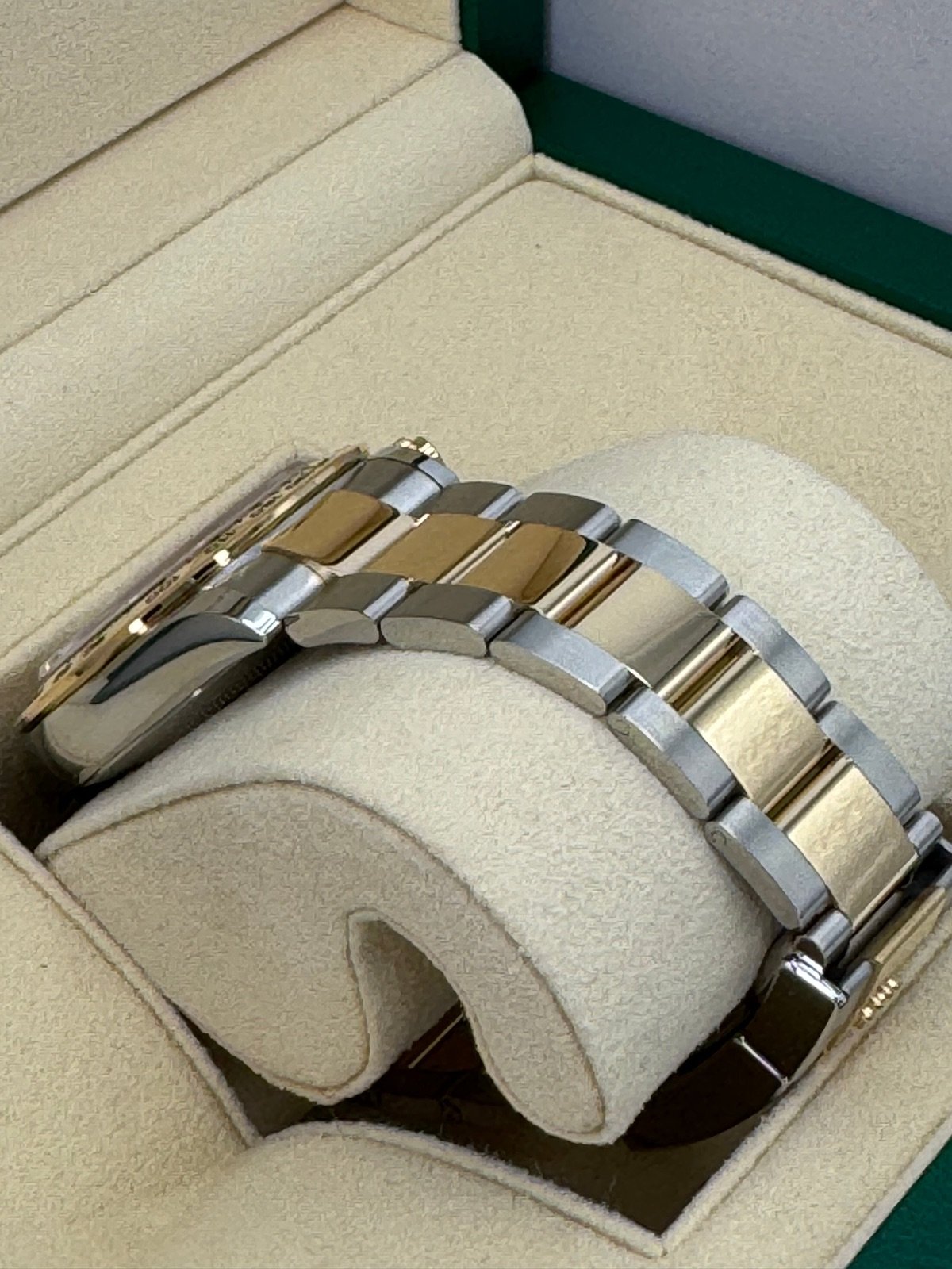 2023 Rolex Daytona 40mm 116503 Tow-Tone White Dial - Image 6