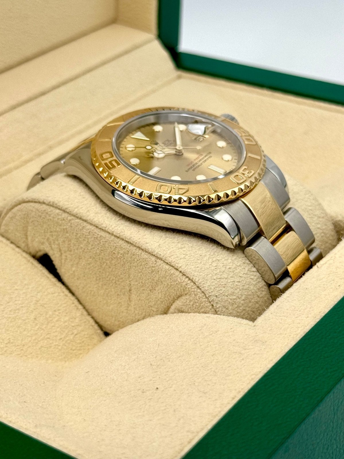 2009 Rolex Yacht-Master 40mm Two-Tone Champagne Dial - Image 4