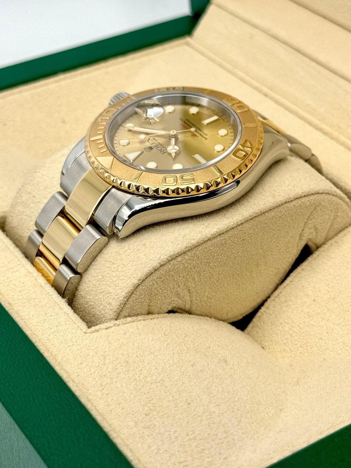 2009 Rolex Yacht-Master 40mm Two-Tone Champagne Dial - Image 5
