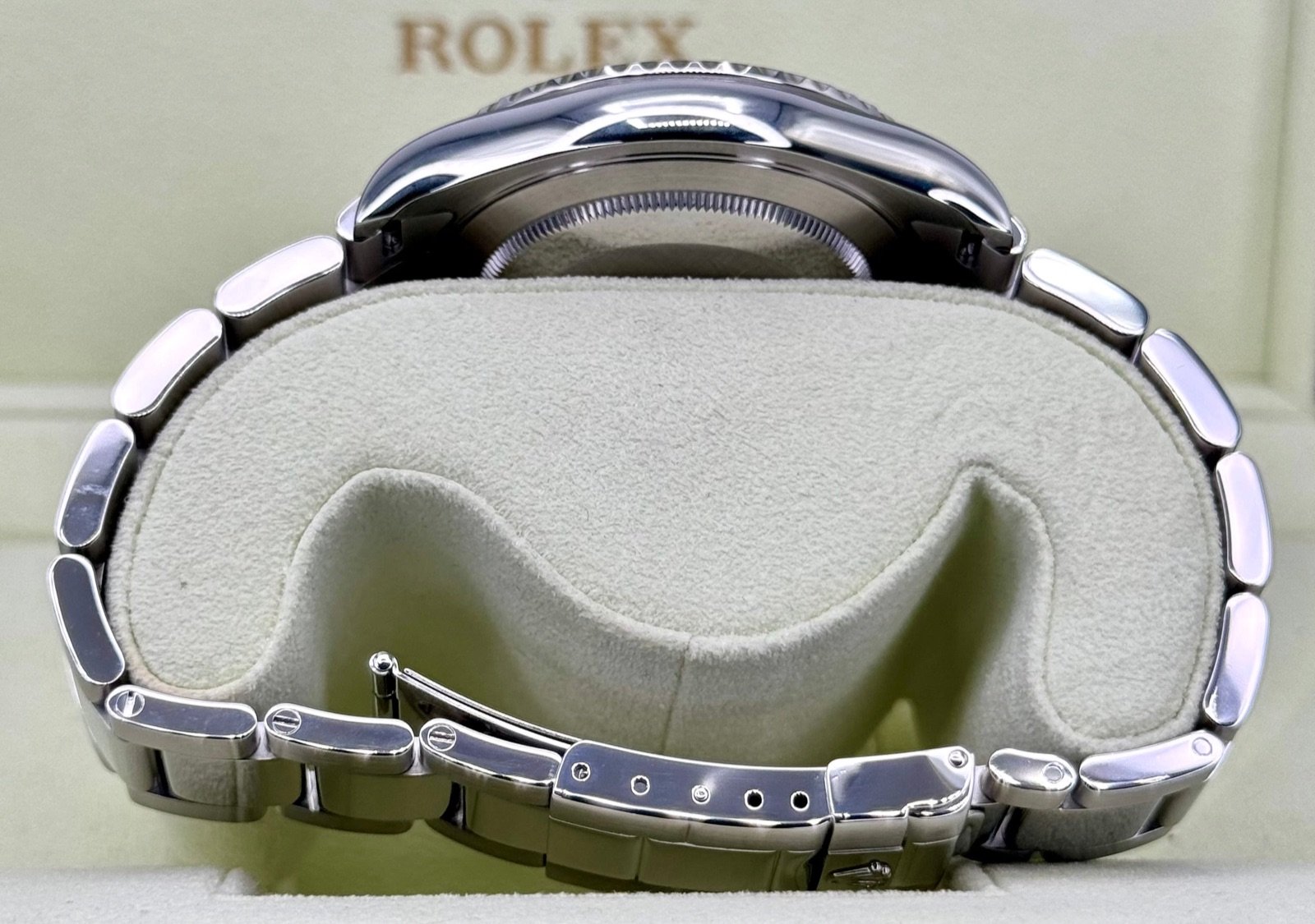 2014 Rolex Yacht-Master 40mm 16622 Platinum Bezel and Dial - Image 10