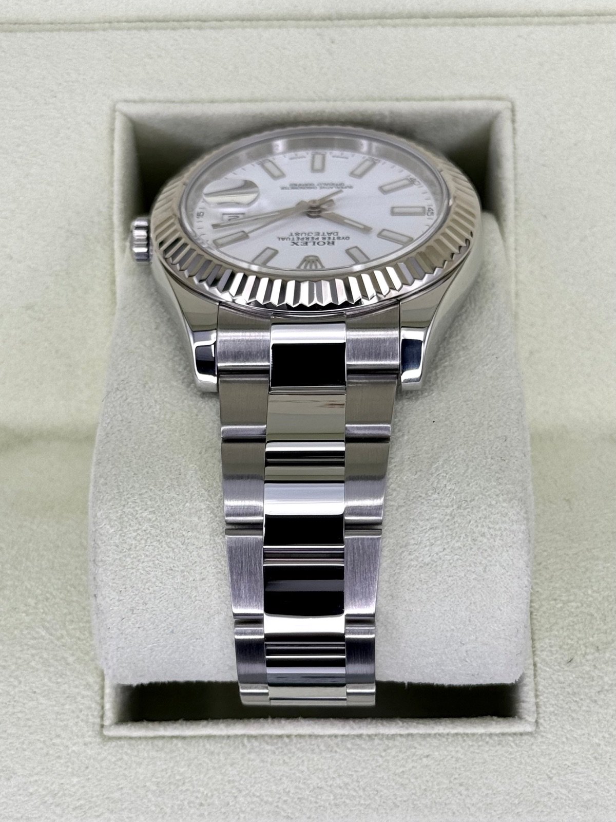 Rolex Datejust 41mm 116334 Stainless Steel Oyster White Dial - Image 3