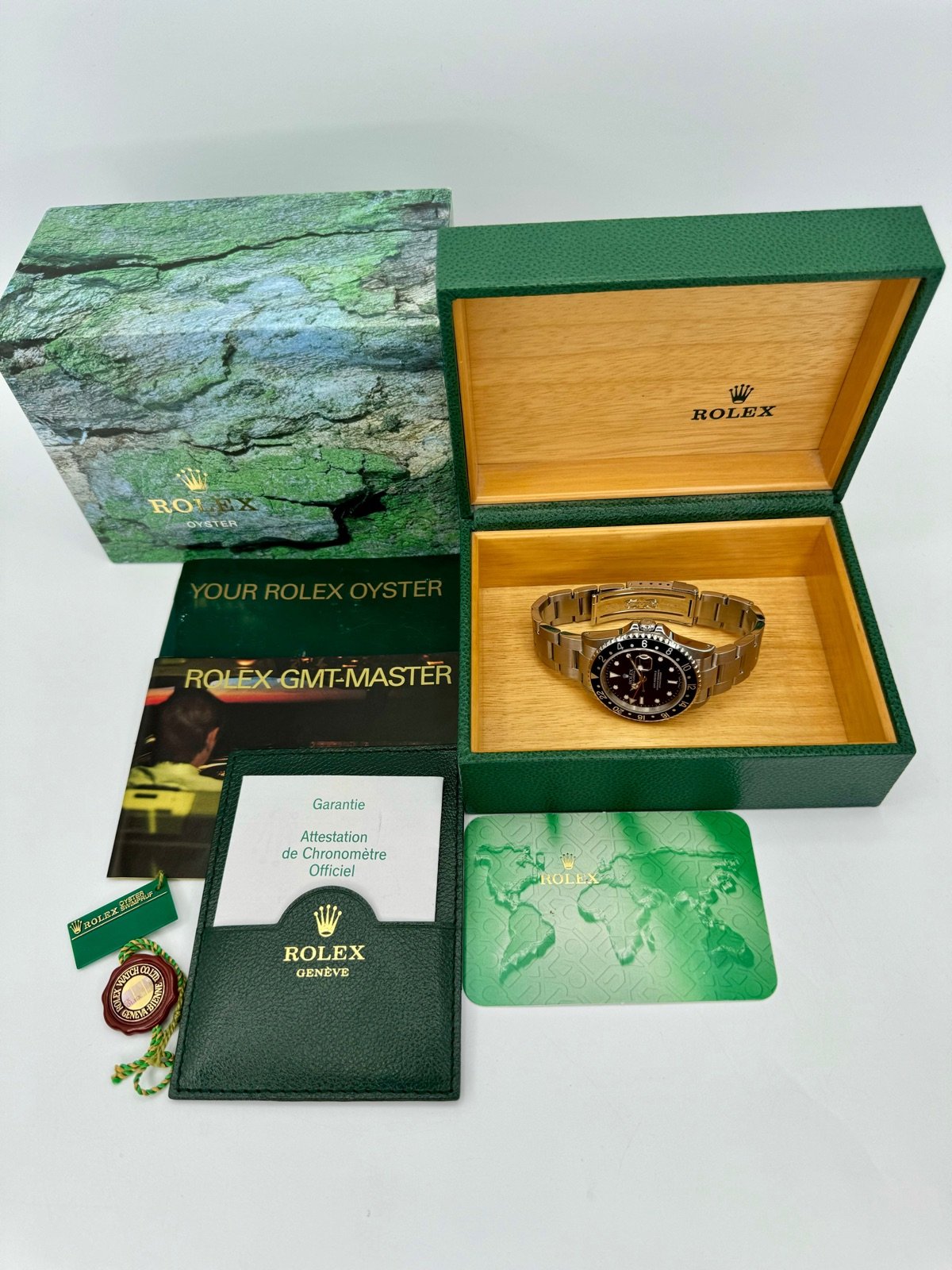 2003 Rolex GMT-Master II 40mm 16710LN Stainless Steel Black Dial - Image 11