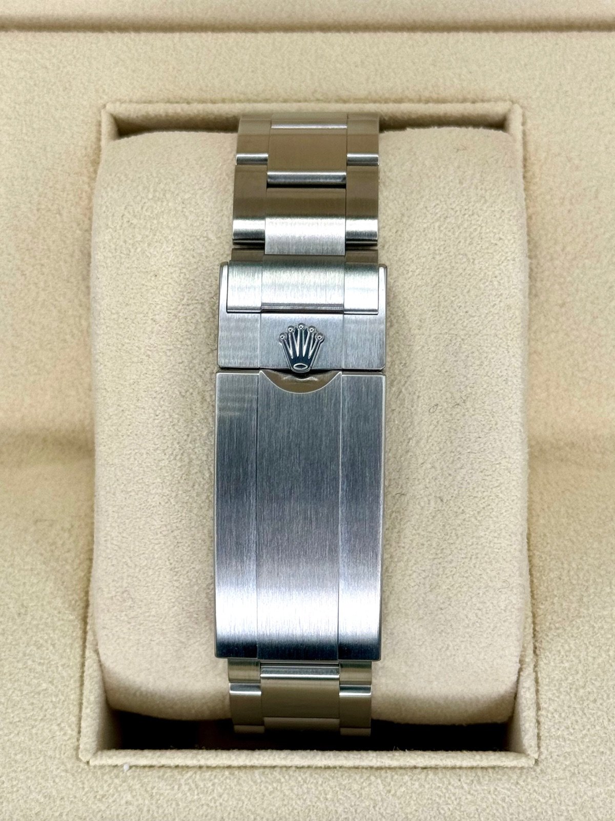 2023 Rolex Submariner 41mm 124060 Stainless Steel Black Dial (Unworn) - Image 2