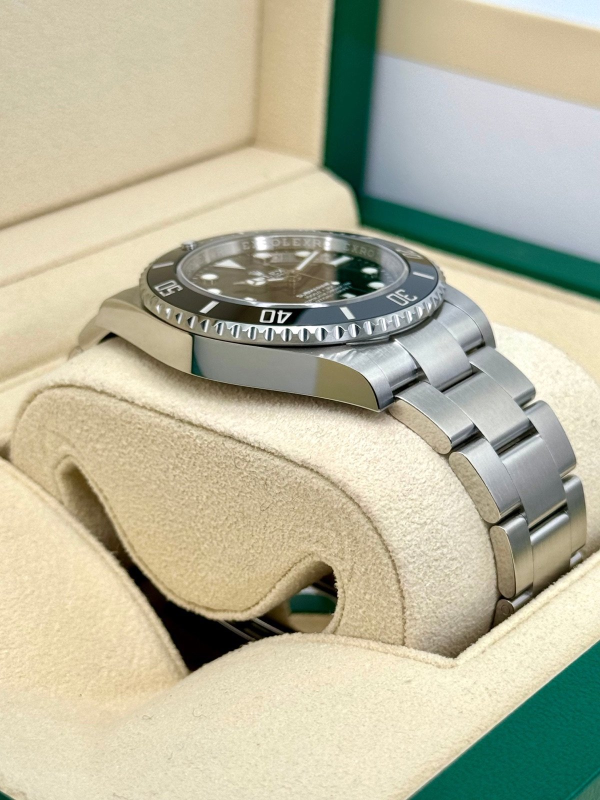 2023 Rolex Submariner 41mm 124060 Stainless Steel Black Dial (Unworn) - Image 6