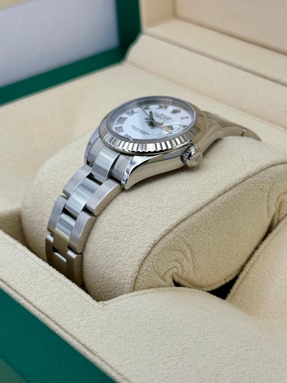 2021 Rolex Lady Datejust 28mm 279174 Stainless Steel Oyster White Dial - Image 5