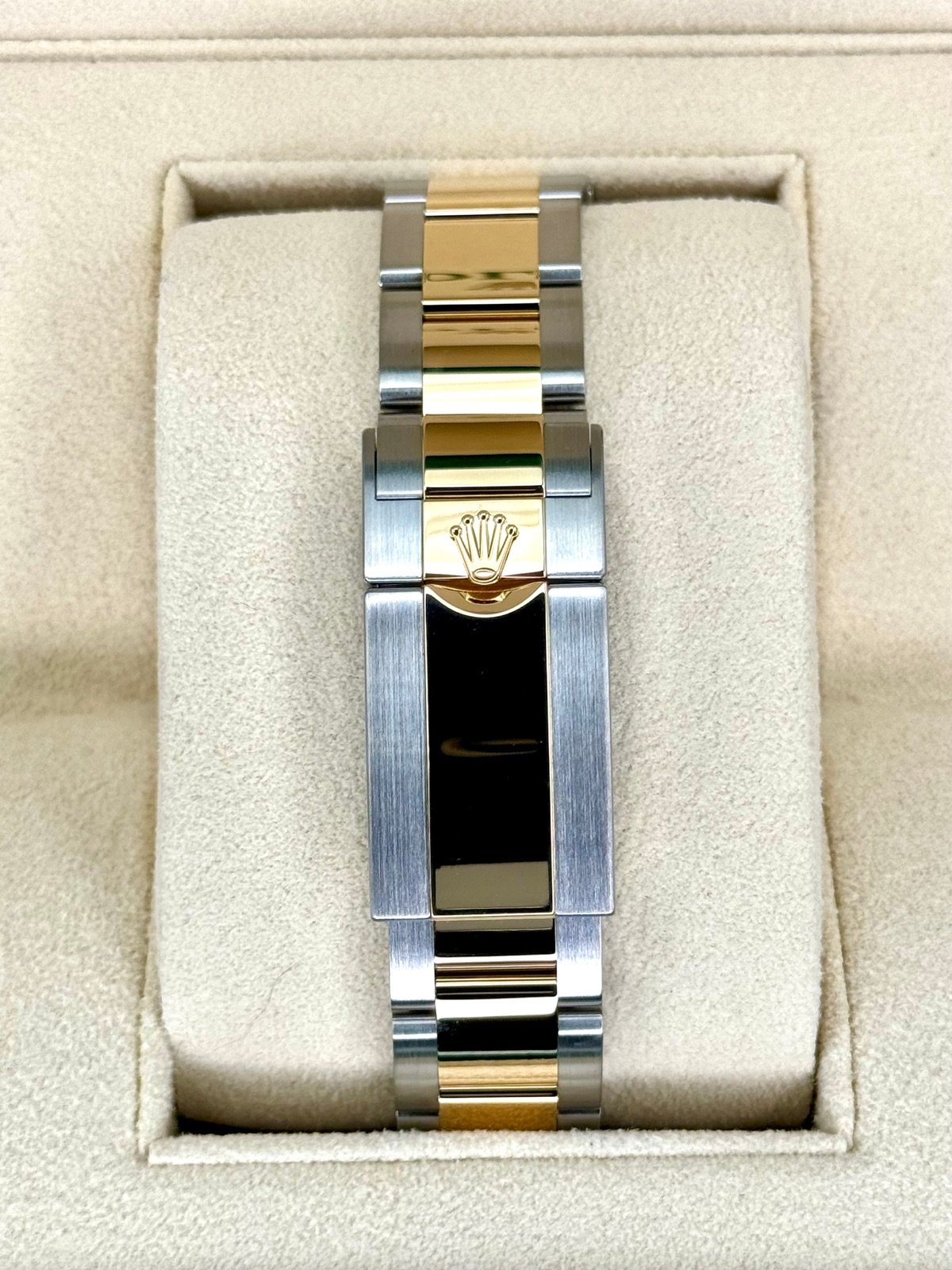 2023 Rolex Daytona 40mm 116503 Two-Tone White Dial - Image 2
