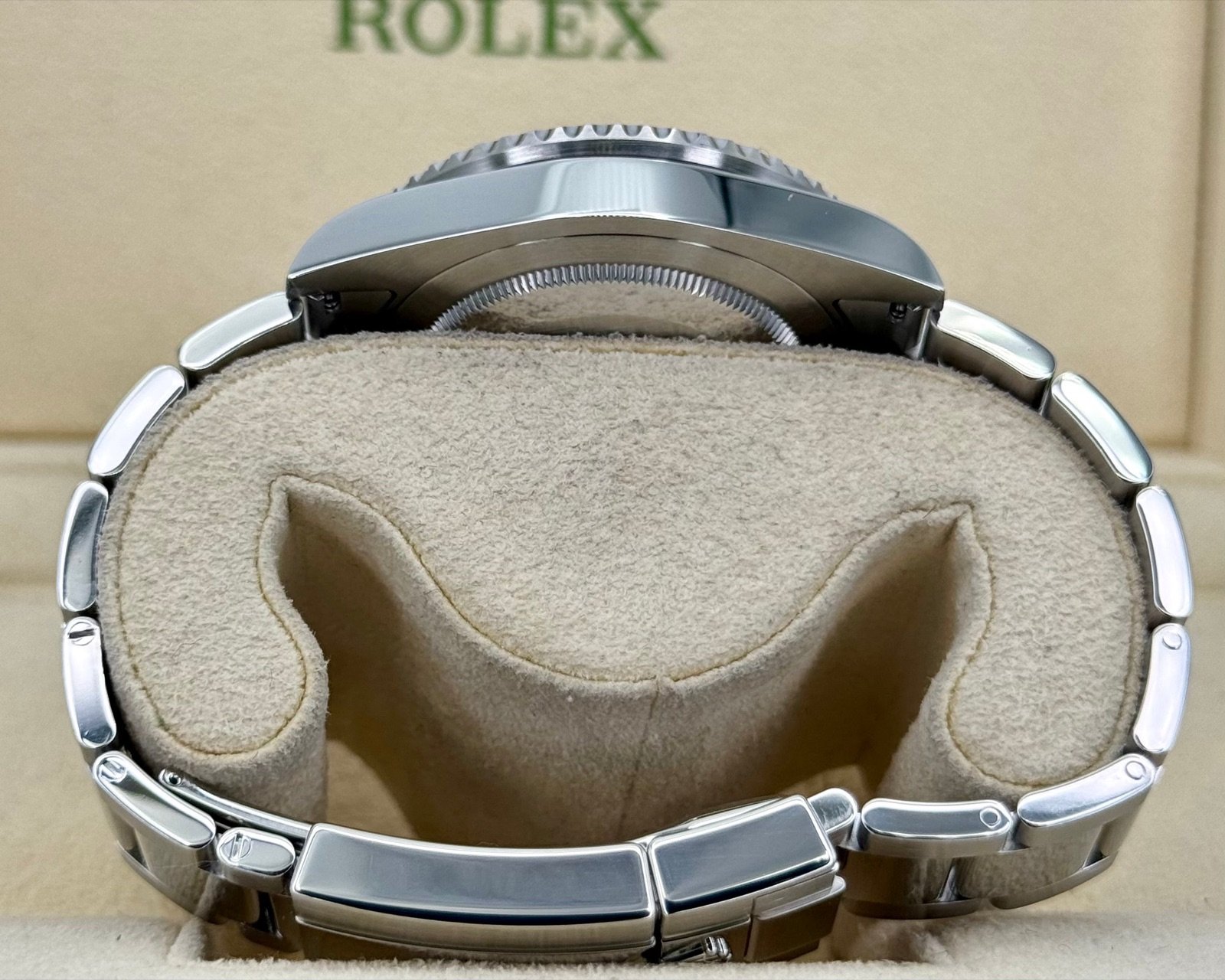 2014 Rolex GMT-Master II “Batman” 40mm 116710BLNR Oyster - Image 10