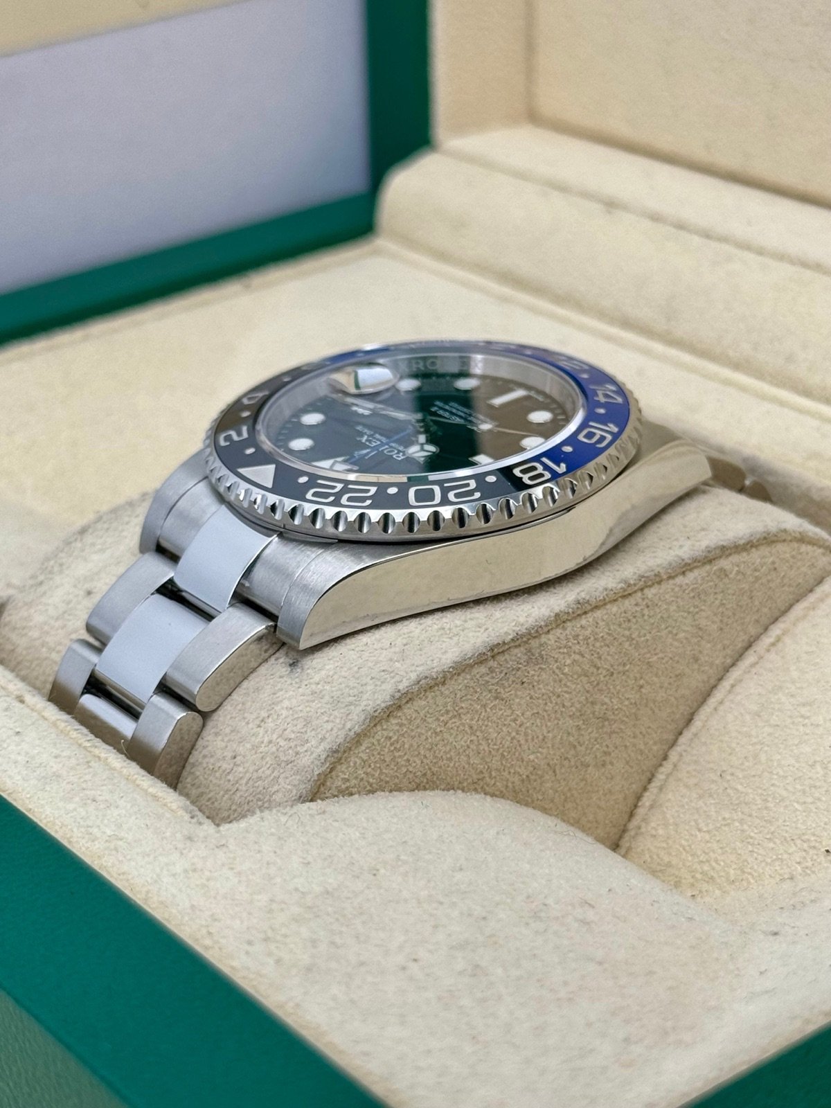 2014 Rolex GMT-Master II “Batman” 40mm 116710BLNR Oyster - Image 7