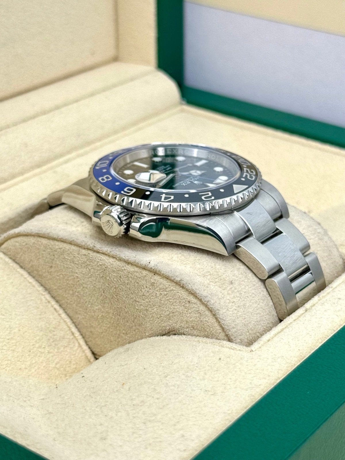 2014 Rolex GMT-Master II “Batman” 40mm 116710BLNR Oyster - Image 8