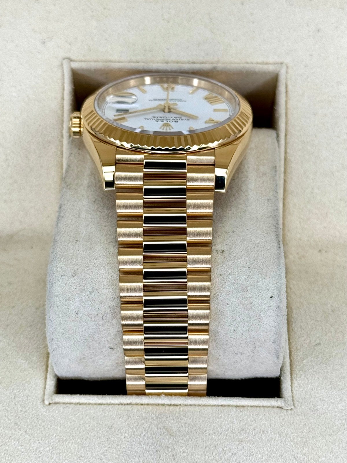 2021 Rolex Day-Date 40mm 228238 Presidential White Dial - Image 4
