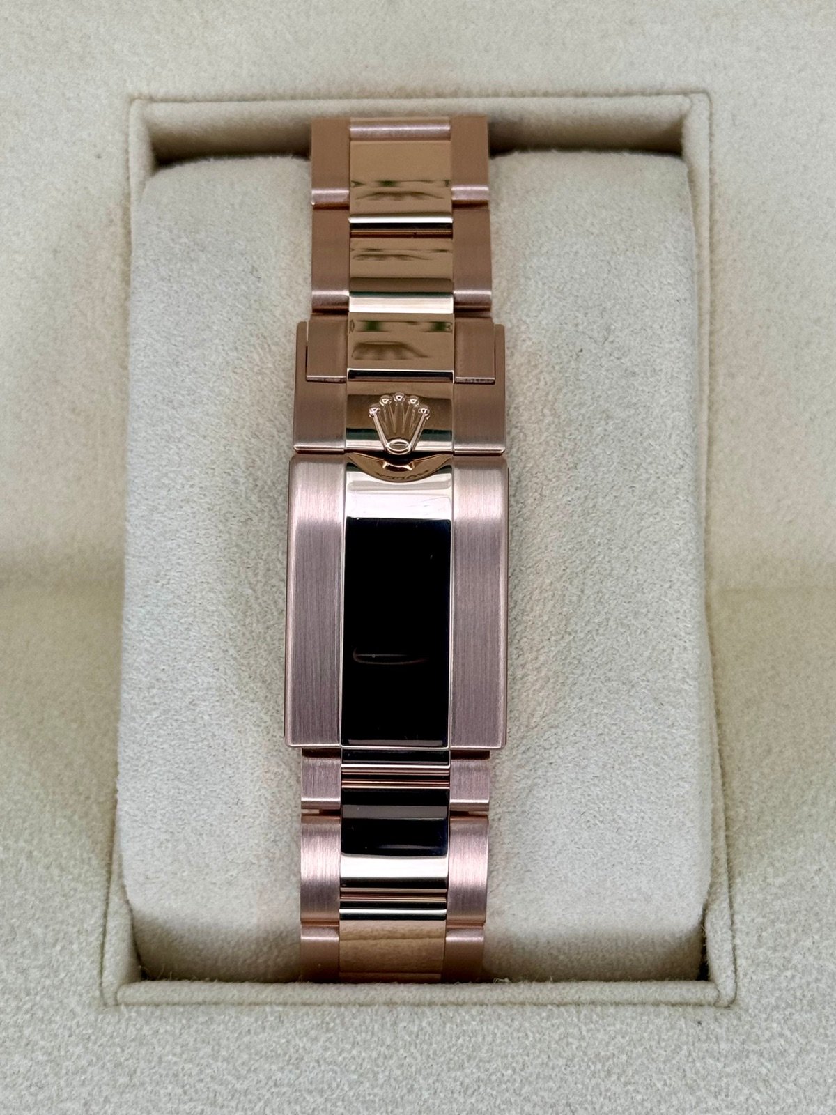 2020 Rolex Daytona 40mm116505 Rose Gold Black Dial - Image 2