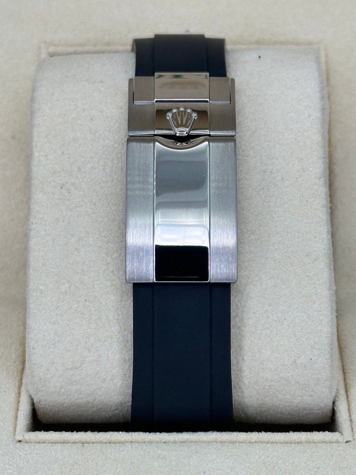 2018 Rolex Daytona 40mm 116519LN White Gold Oysterflex Grey Ghost Dial - Image 2