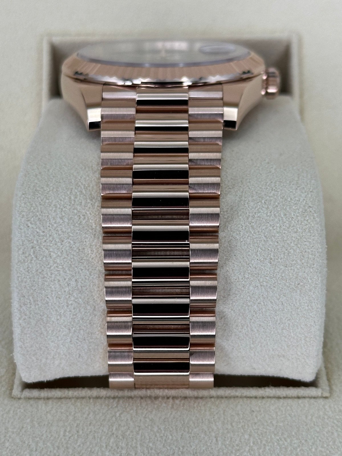 2022 Rolex Day-Date 40mm 228235 Presidential Rose Gold Olive Dial (Unworn) - Image 3