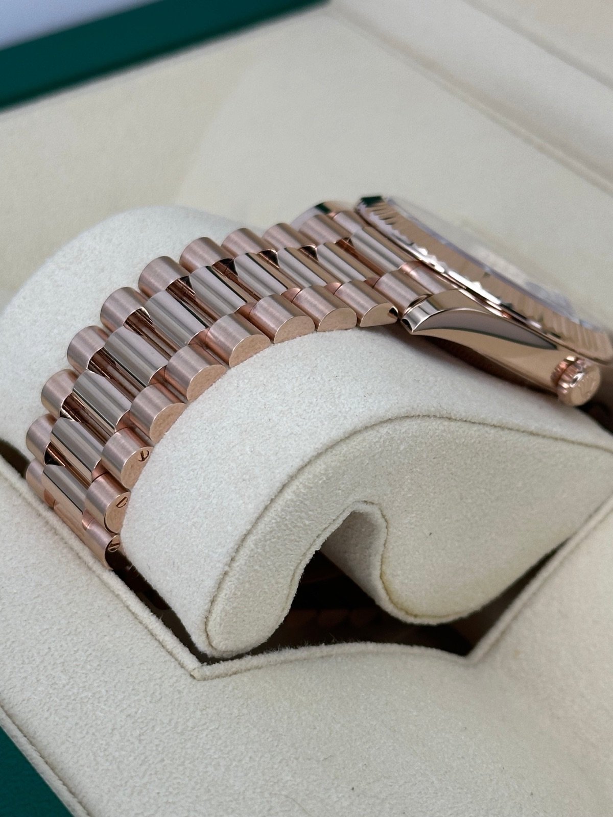 2022 Rolex Day-Date 40mm 228235 Presidential Rose Gold Olive Dial (Unworn) - Image 5