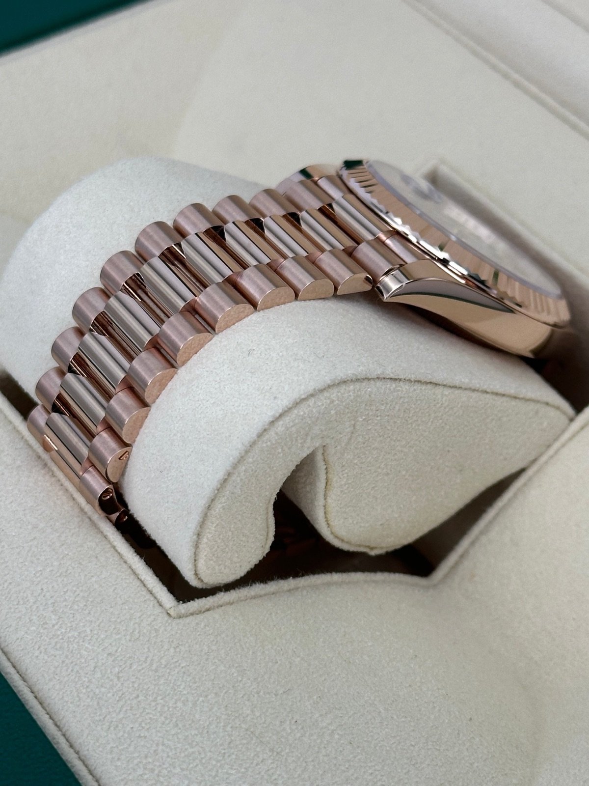 2022 Rolex Day-Date 40mm 228235 Presidential Rose Gold Olive Dial (Unworn) - Image 7