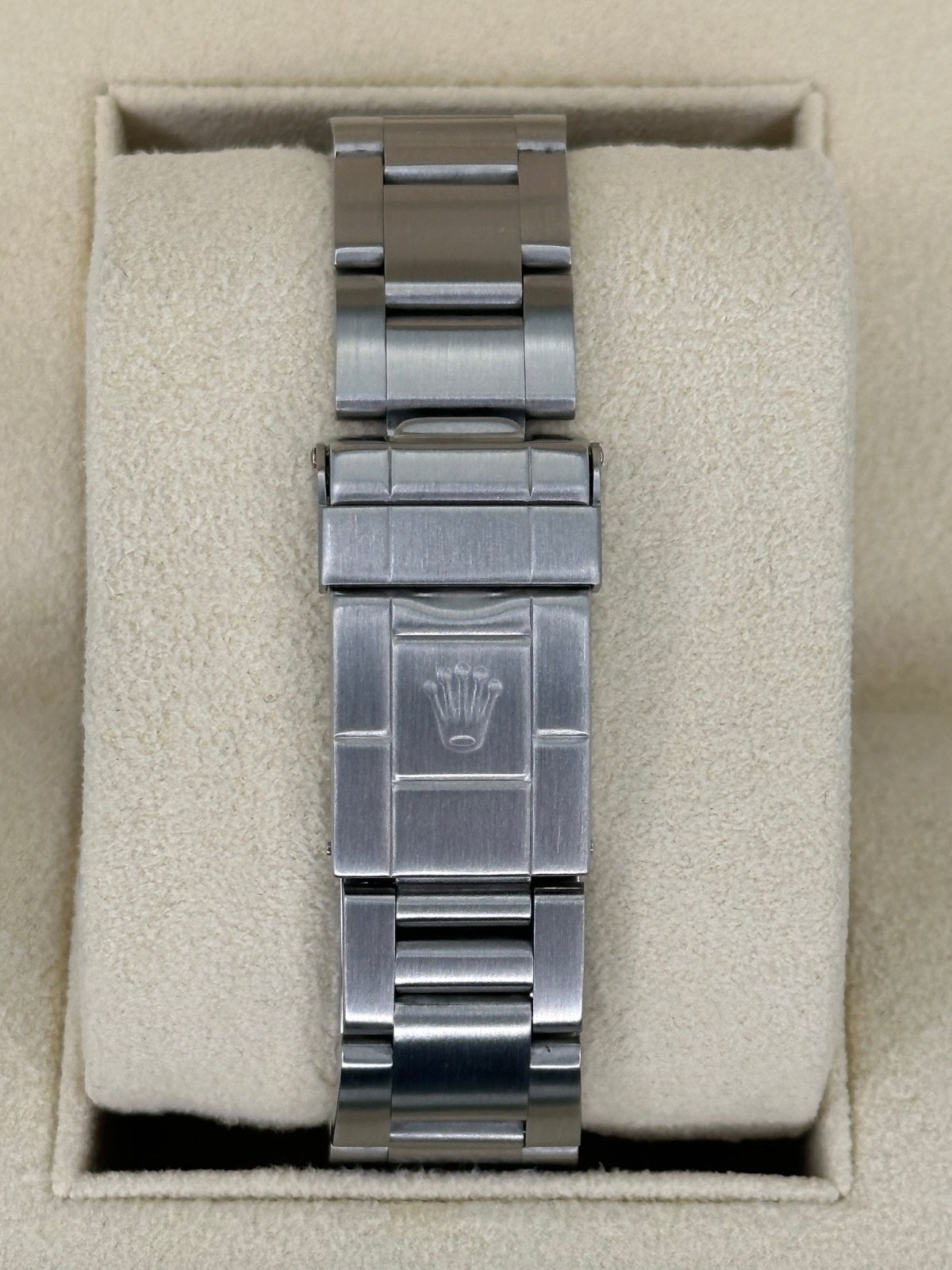 2002 Rolex Explorer II 40mm 16570 Stainless Steel Black Dial - Image 2