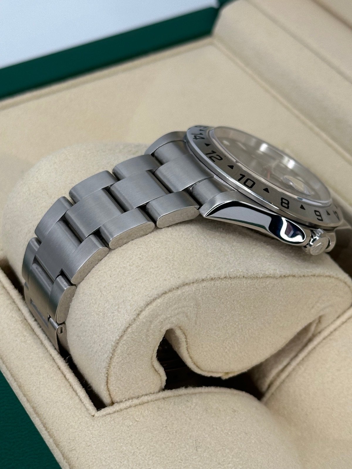 2002 Rolex Explorer II 40mm 16570 Stainless Steel Black Dial - Image 5