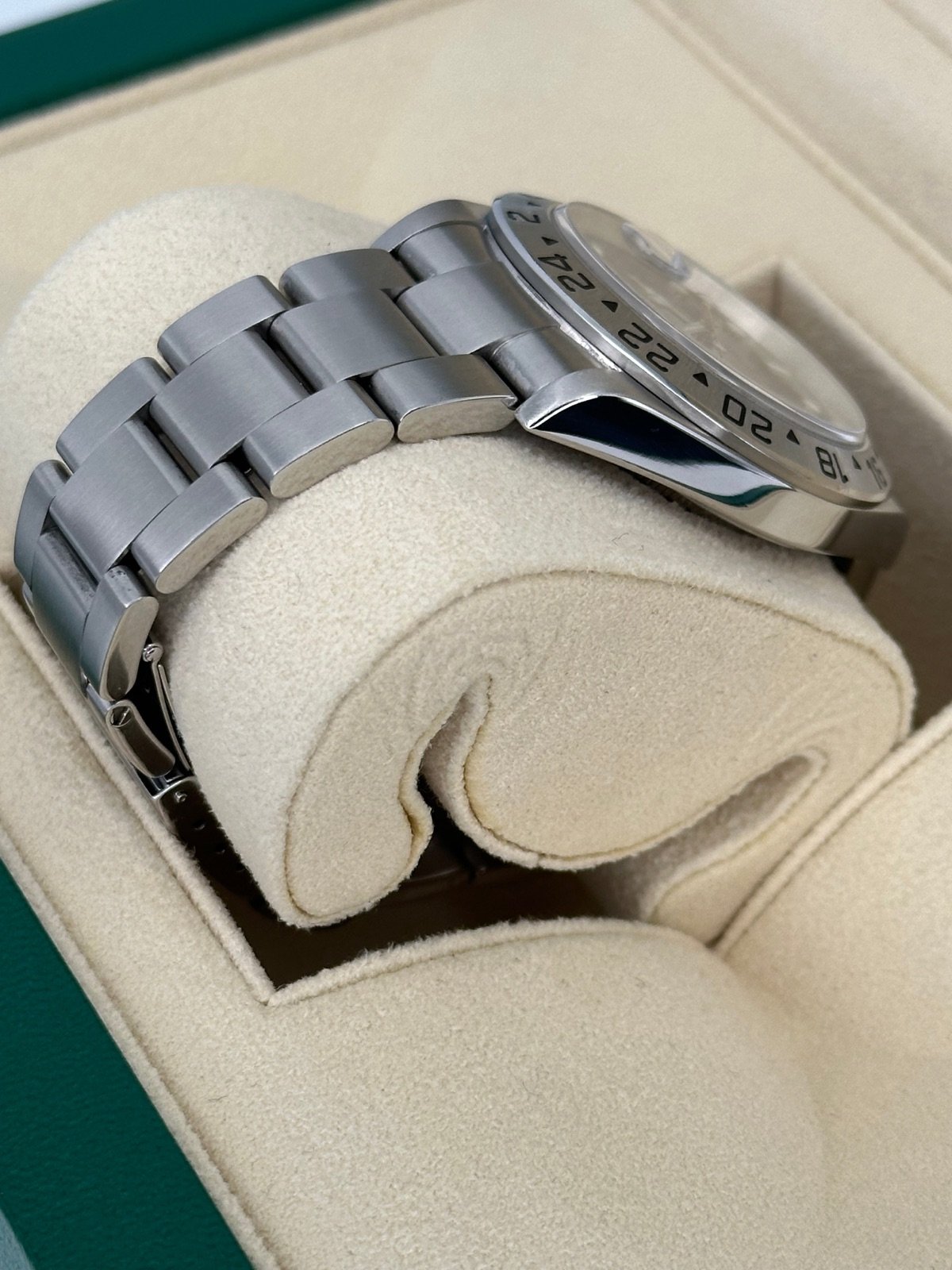 2002 Rolex Explorer II 40mm 16570 Stainless Steel Black Dial - Image 7