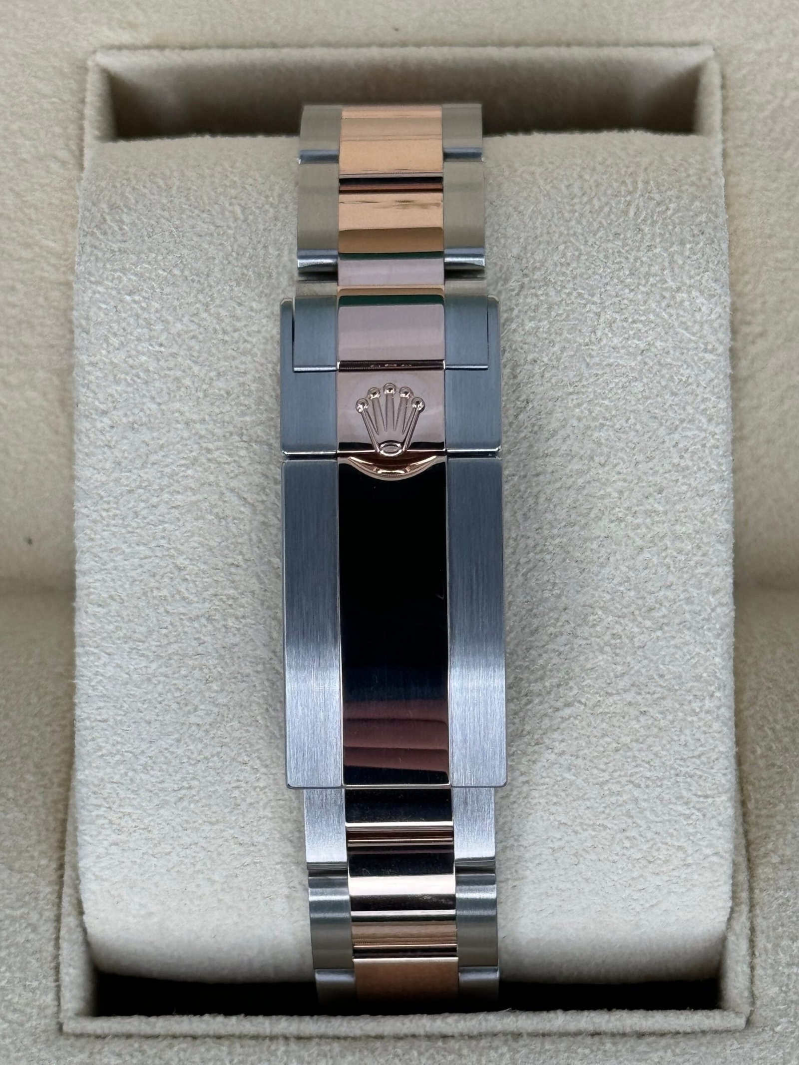 2023 Rolex Yacht-Master 37mm 268621 Two-Tone Chocolate Dial - Image 2