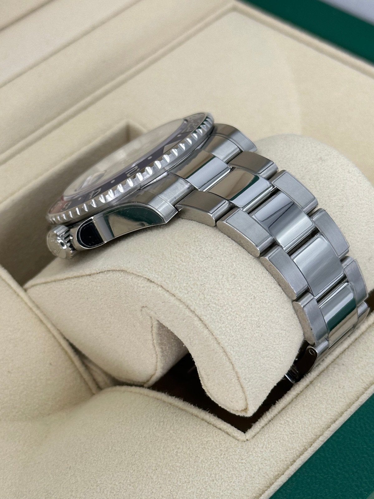 2022 Rolex GMT-Master II “Pepsi” 40mm 126710BLRO Oyster - Image 8
