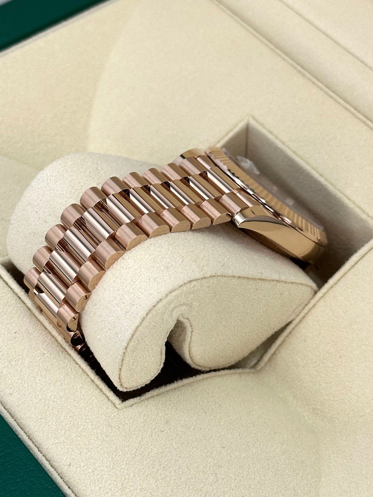 2024 Rolex Day-Date 40mm 228235 Presidential Rose Gold Olive Dial (Unworn) - Image 7
