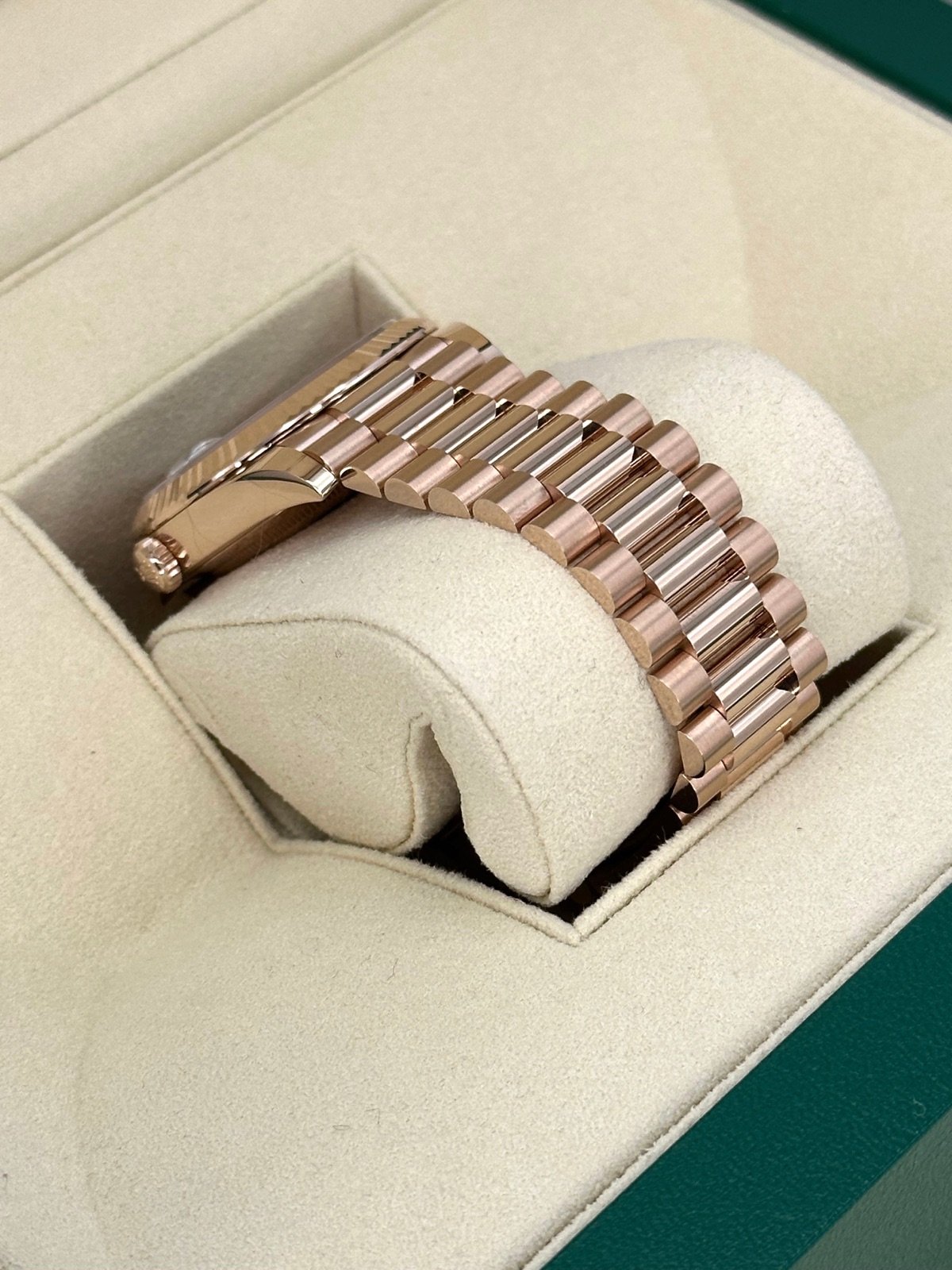 2024 Rolex Day-Date 40mm 228235 Presidential Rose Gold Olive Dial (Unworn) - Image 8