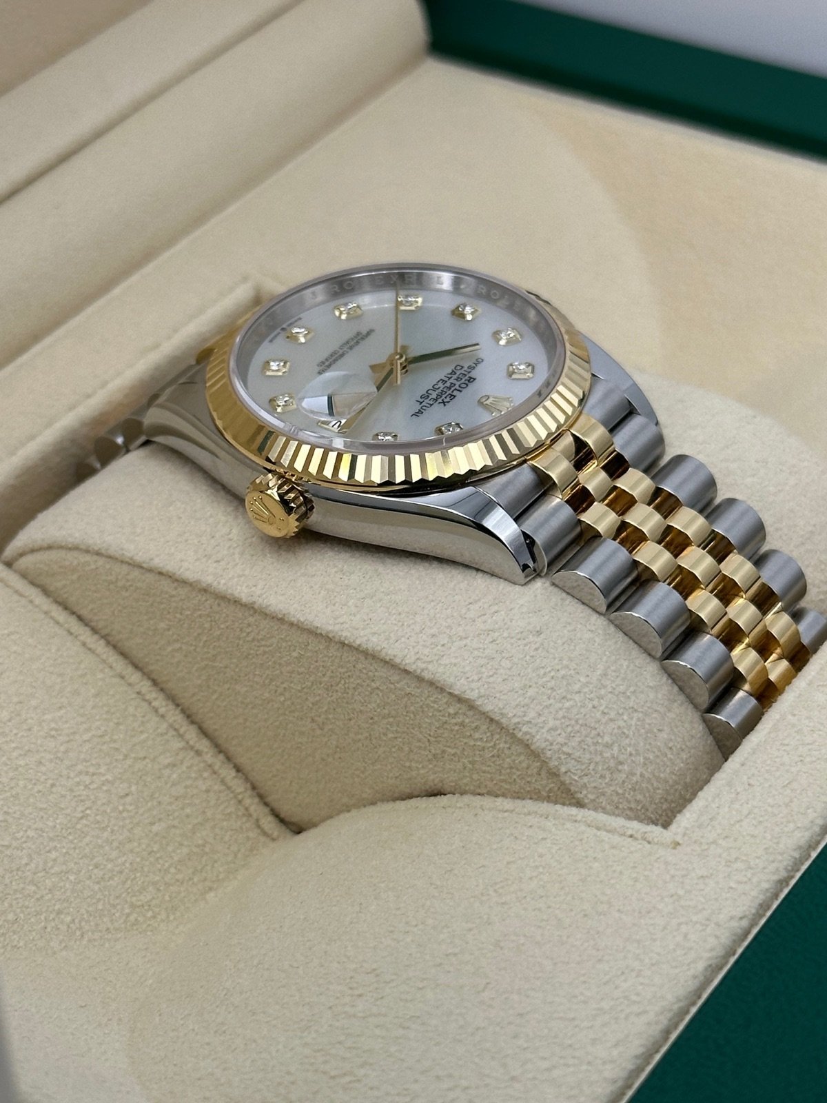 2023 Rolex Datejust 36mm 126233 Mother of Pearl Diamond Dial (Unworn) - Image 8