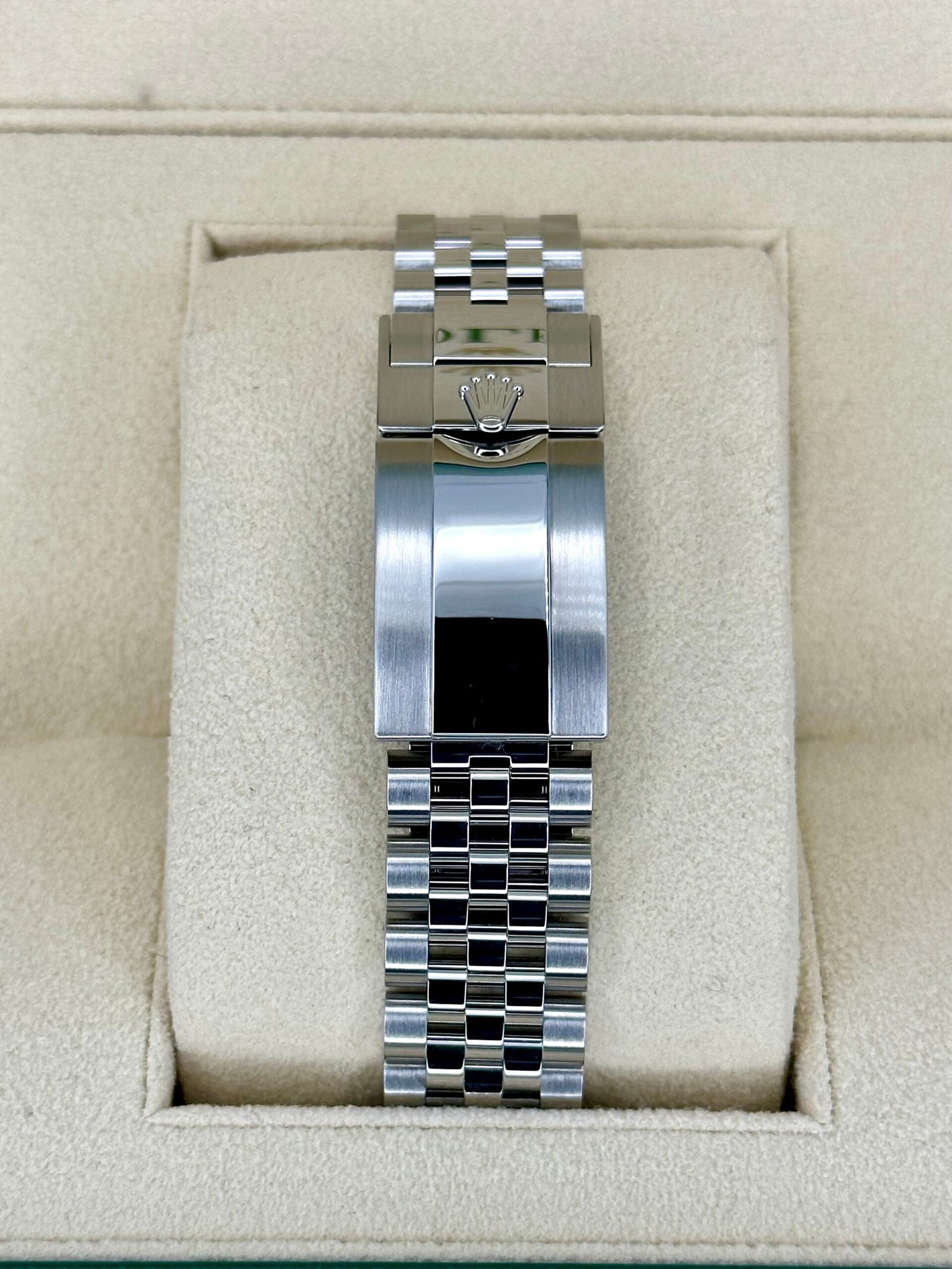 2022 Rolex GMT-Master II “Pepsi” 40mm 126710BLRO Jubilee - Image 2