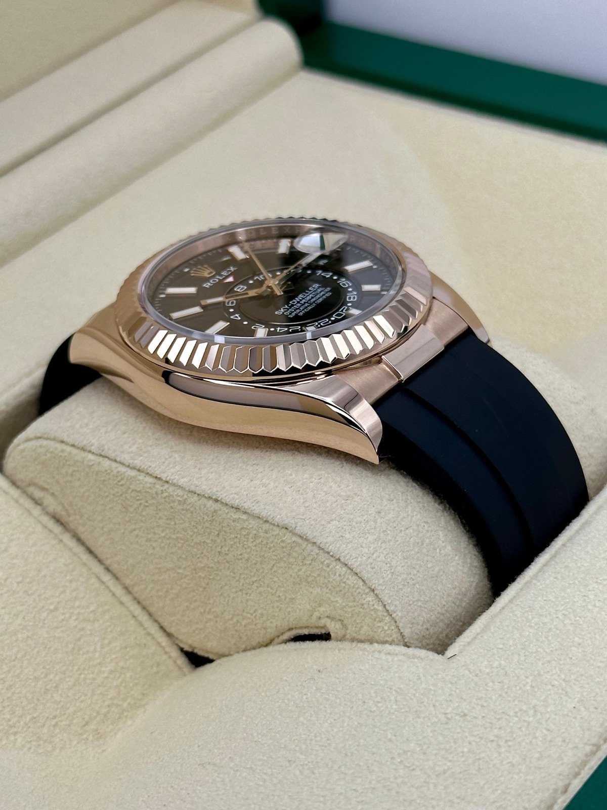 2022 Rolex Sky-Dweller 42mm 326235 Rose Gold Oysterflex Chocolate Dial - Image 6