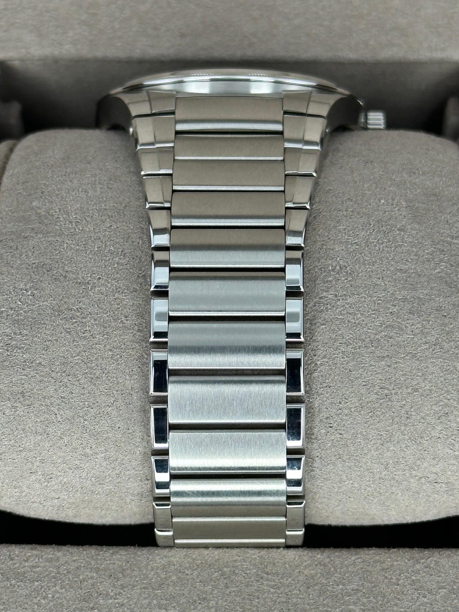 2023 Parmigiani Fleurier Tonda Pf Micro 40mm PFC914 Steel Grey Dial (Unworn) - Image 3