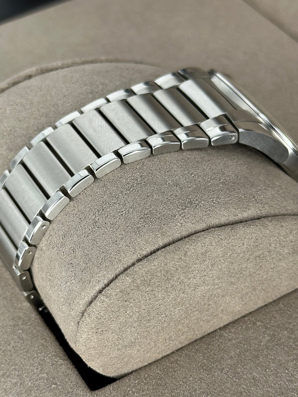 2023 Parmigiani Fleurier Tonda Pf Micro 40mm PFC914 Steel Grey Dial (Unworn) - Image 8