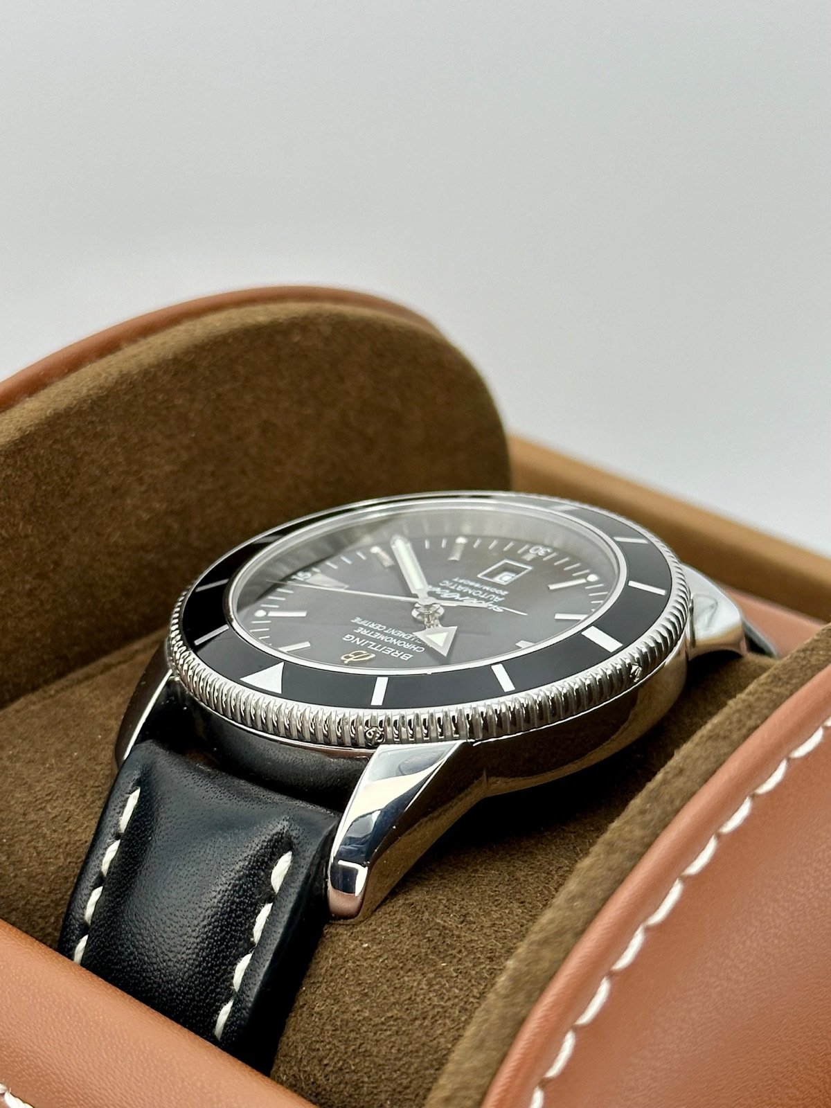 Breitling Superocean Heritage 46mm A17320 Stainless Steel Black Dial - Image 7