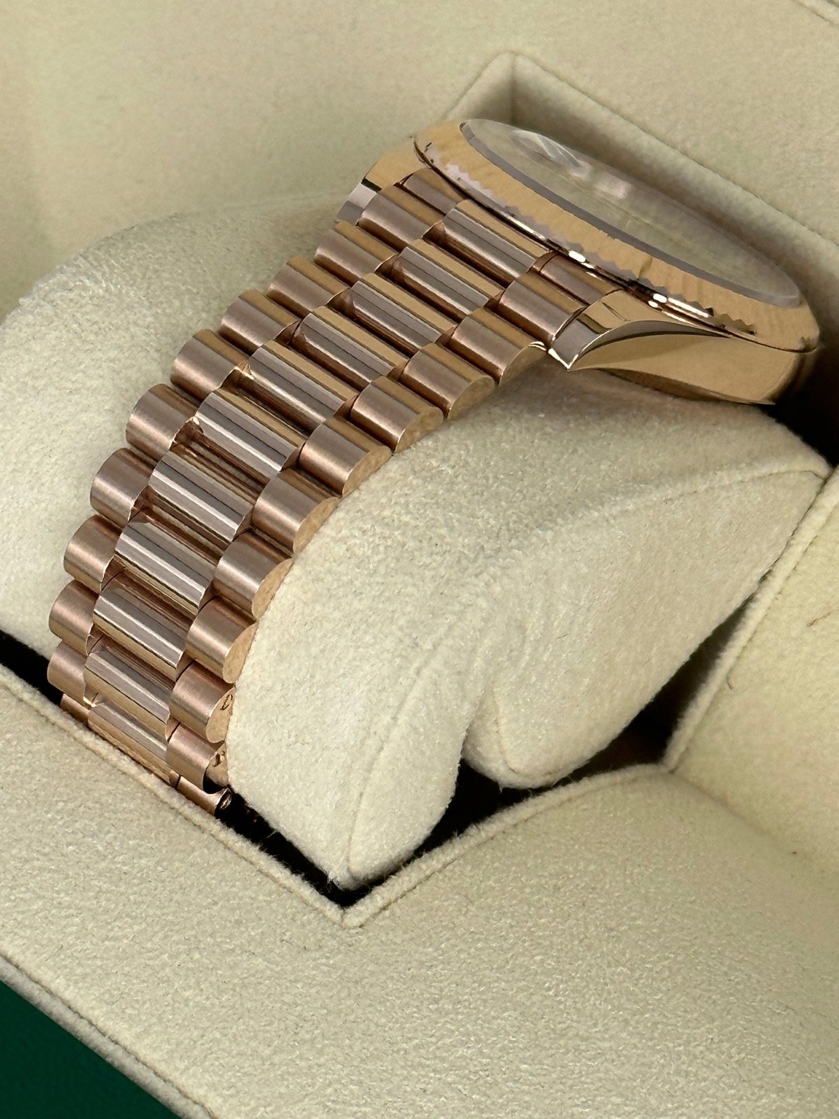 2022 Rolex Day-Date 40mm 228235 Presidential Rose Gold Olive Dial - Image 7