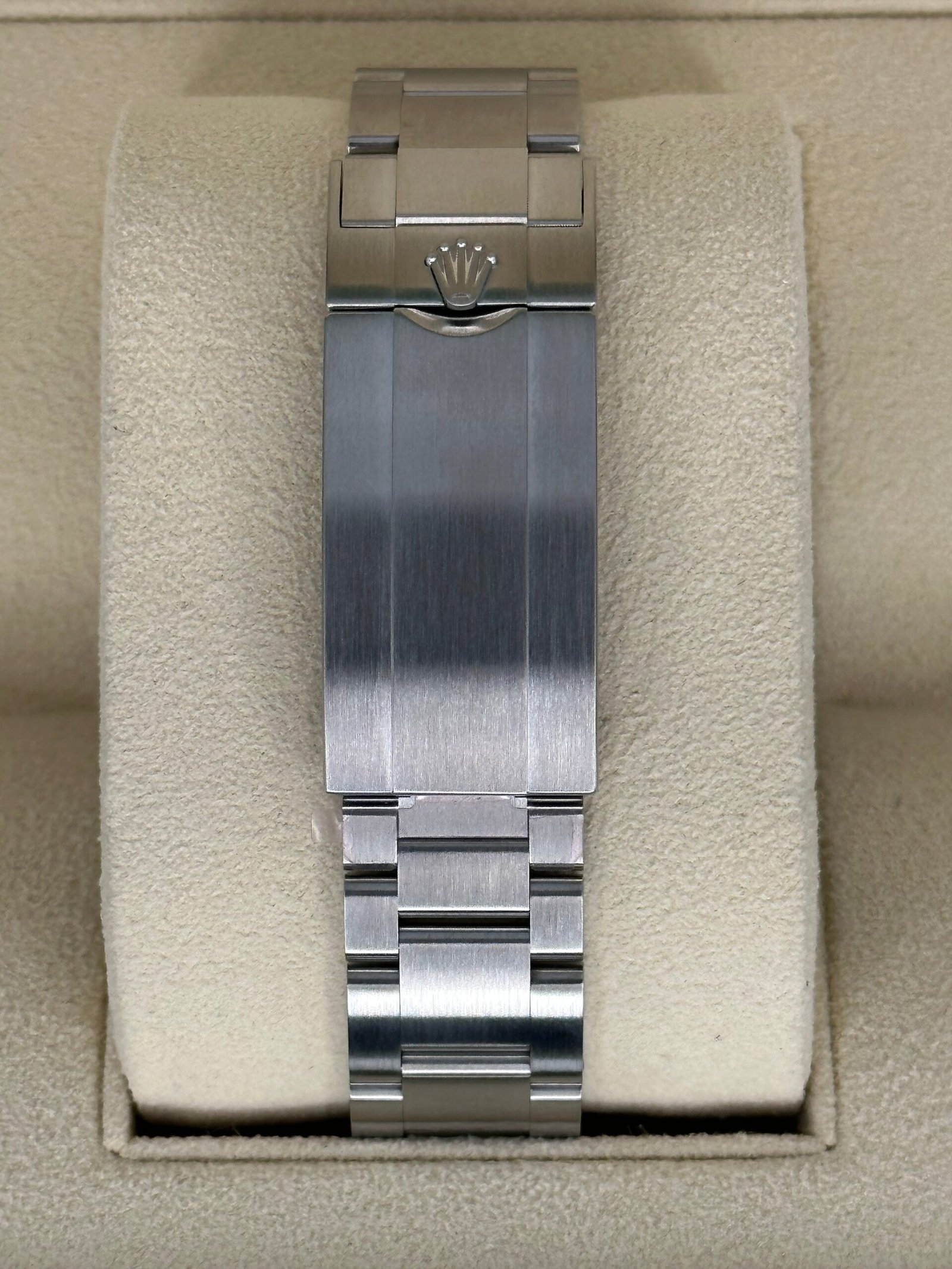 2023 Rolex Submariner “Starbucks” 41mm 126610LV Black Dial - Image 2