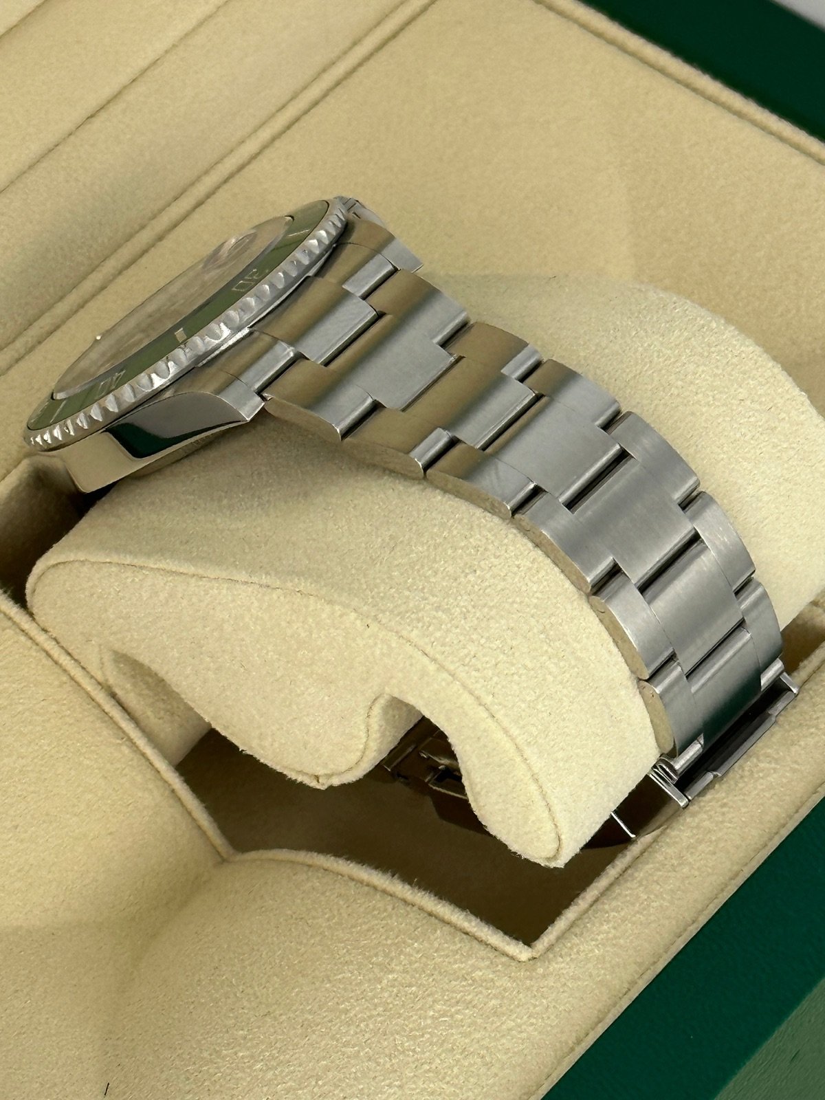 2023 Rolex Submariner “Starbucks” 41mm 126610LV Black Dial - Image 6