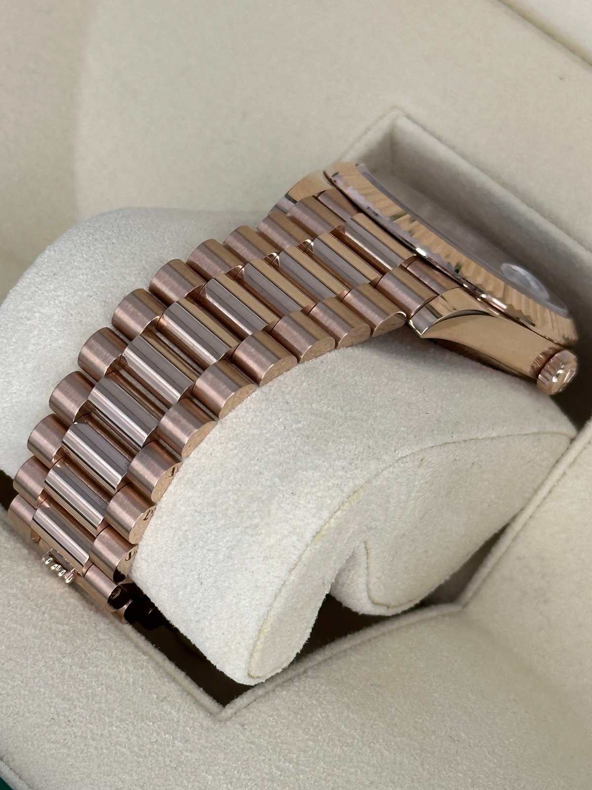 2022 Rolex Day-Date 40mm 228235 Presidential Rose Gold Olive Dial (Unworn) - Image 5