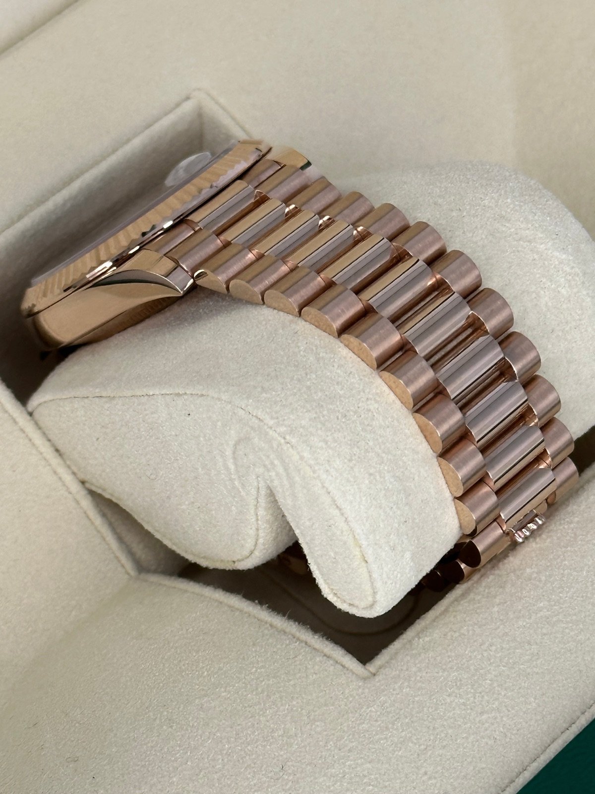 2022 Rolex Day-Date 40mm 228235 Presidential Rose Gold Olive Dial (Unworn) - Image 6