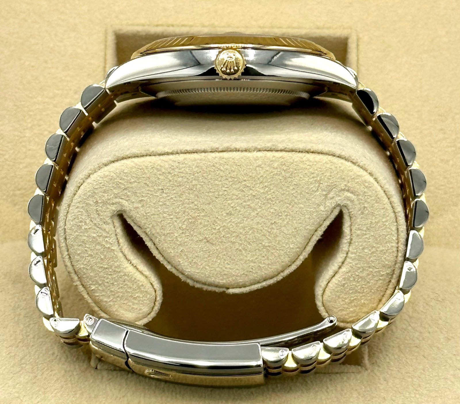 2021 Rolex Datejust 41mm 126333 Two-Tone Jubilee Champagne Stick Dial - Image 9